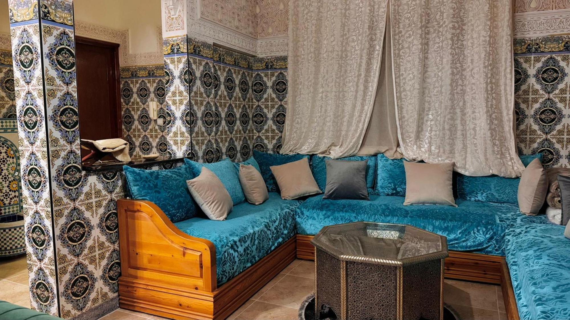 Appartement Near To Airport 262 Avenue El Khalij 2 Bedroom Marrakesh Buitenkant foto