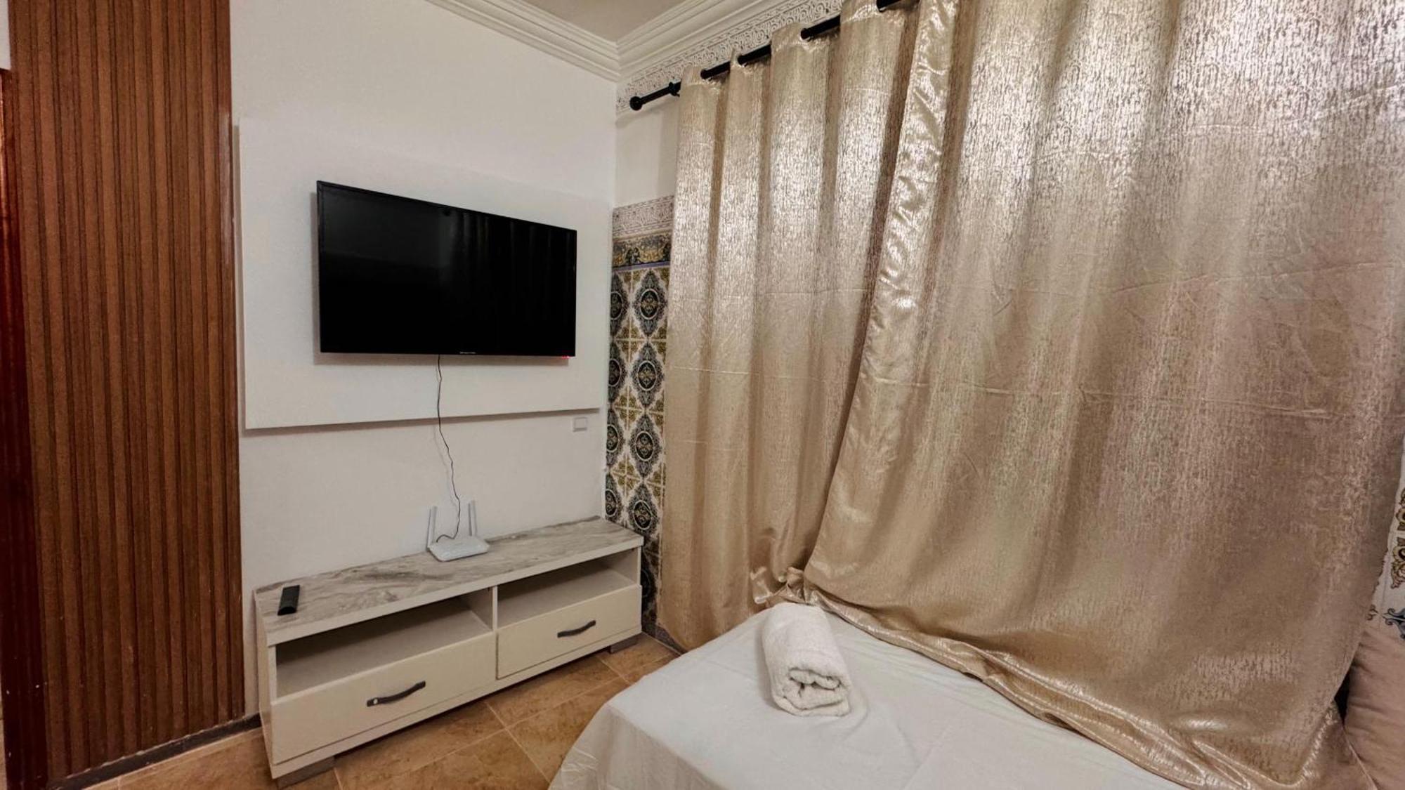 Appartement Near To Airport 262 Avenue El Khalij 2 Bedroom Marrakesh Buitenkant foto
